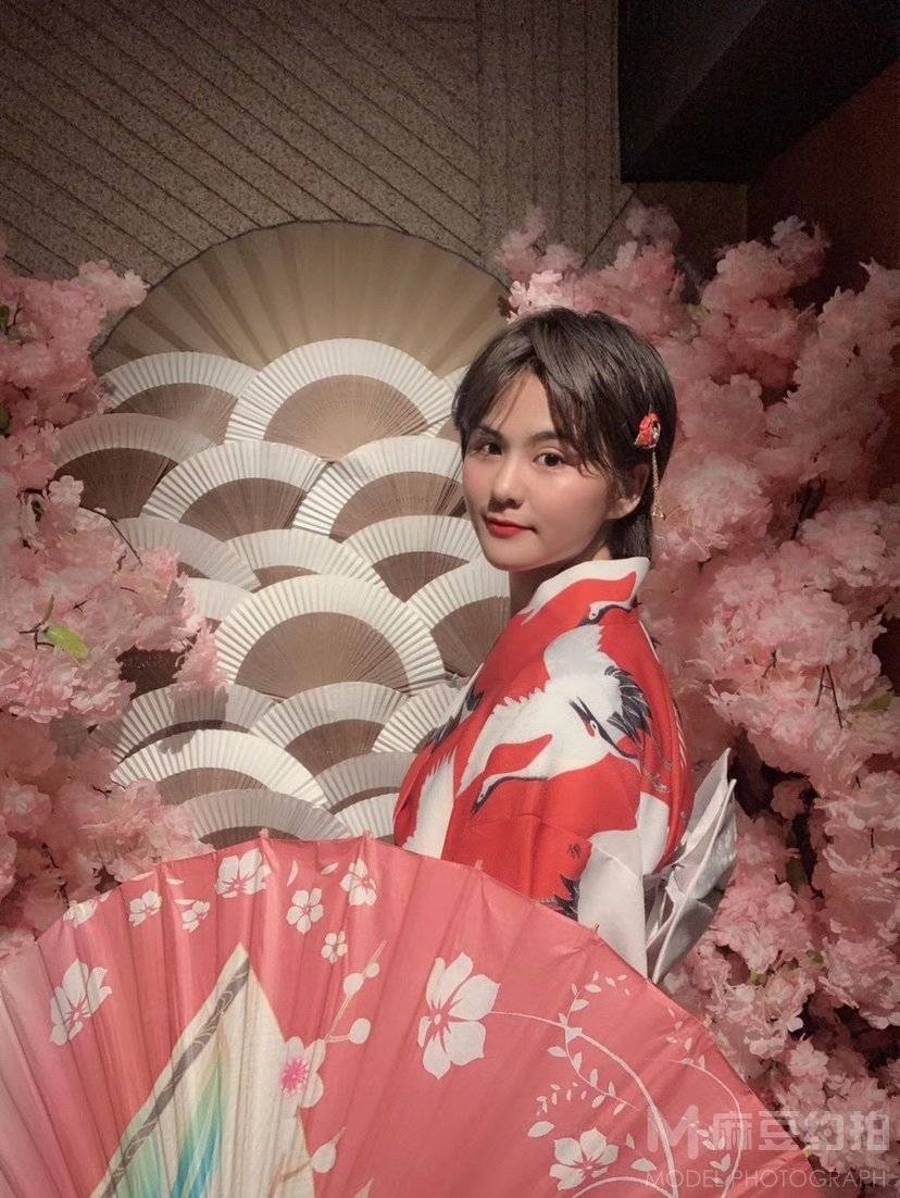 日系模特