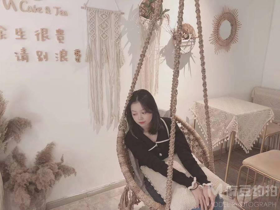 清新模特