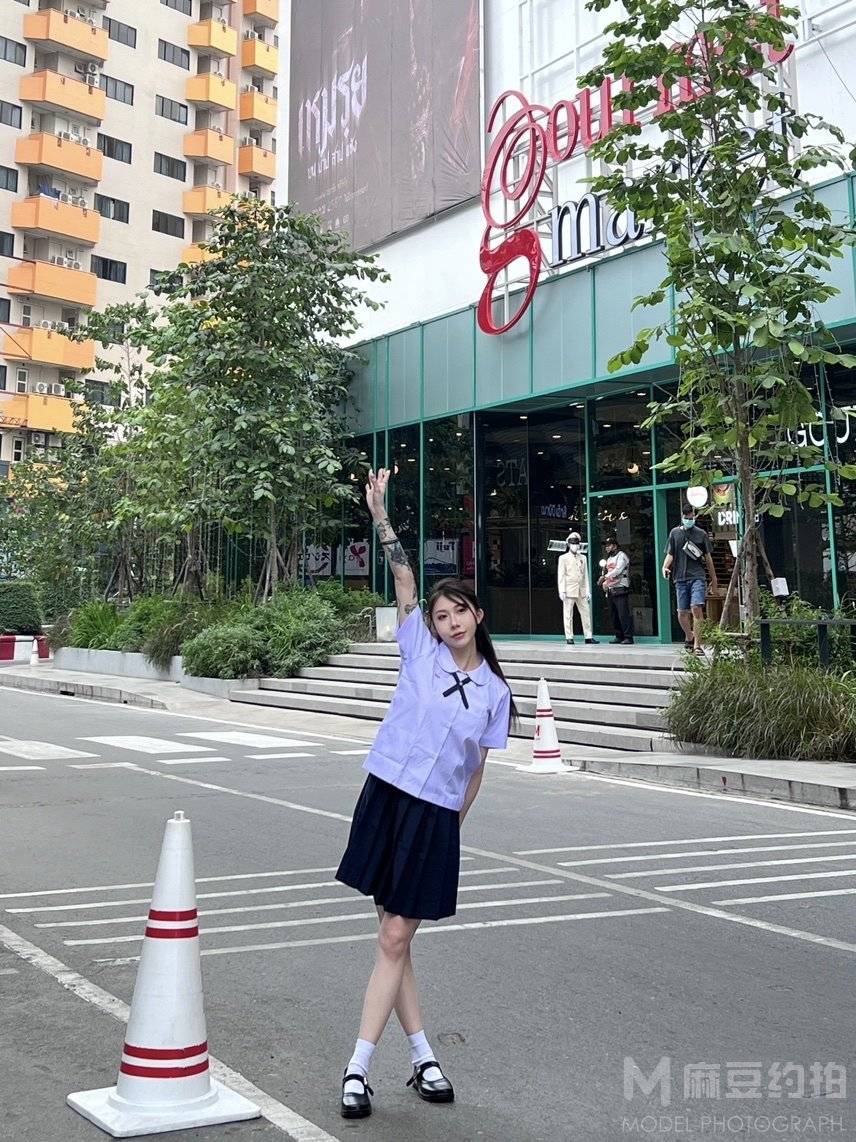 清新模特