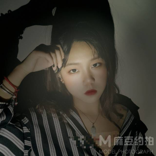暗黑模特