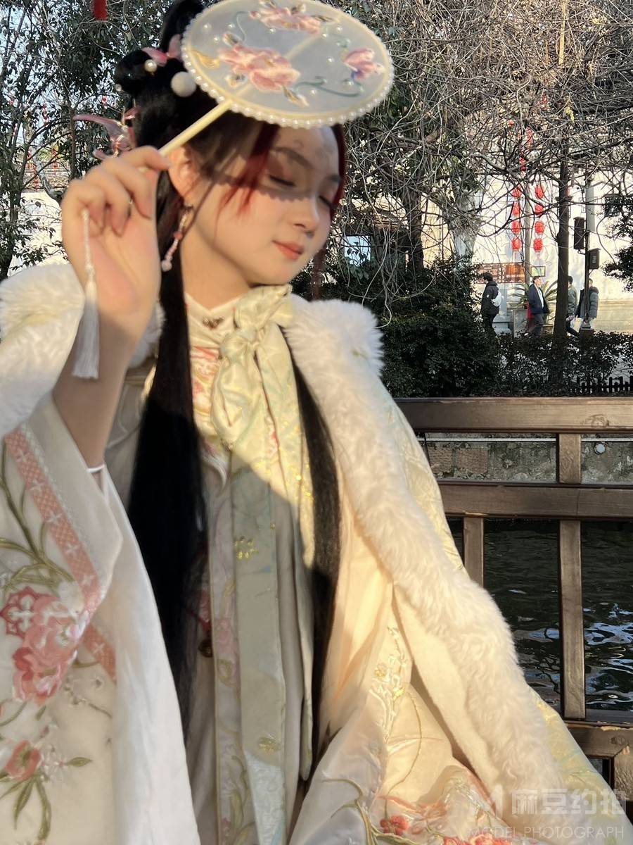 民国模特