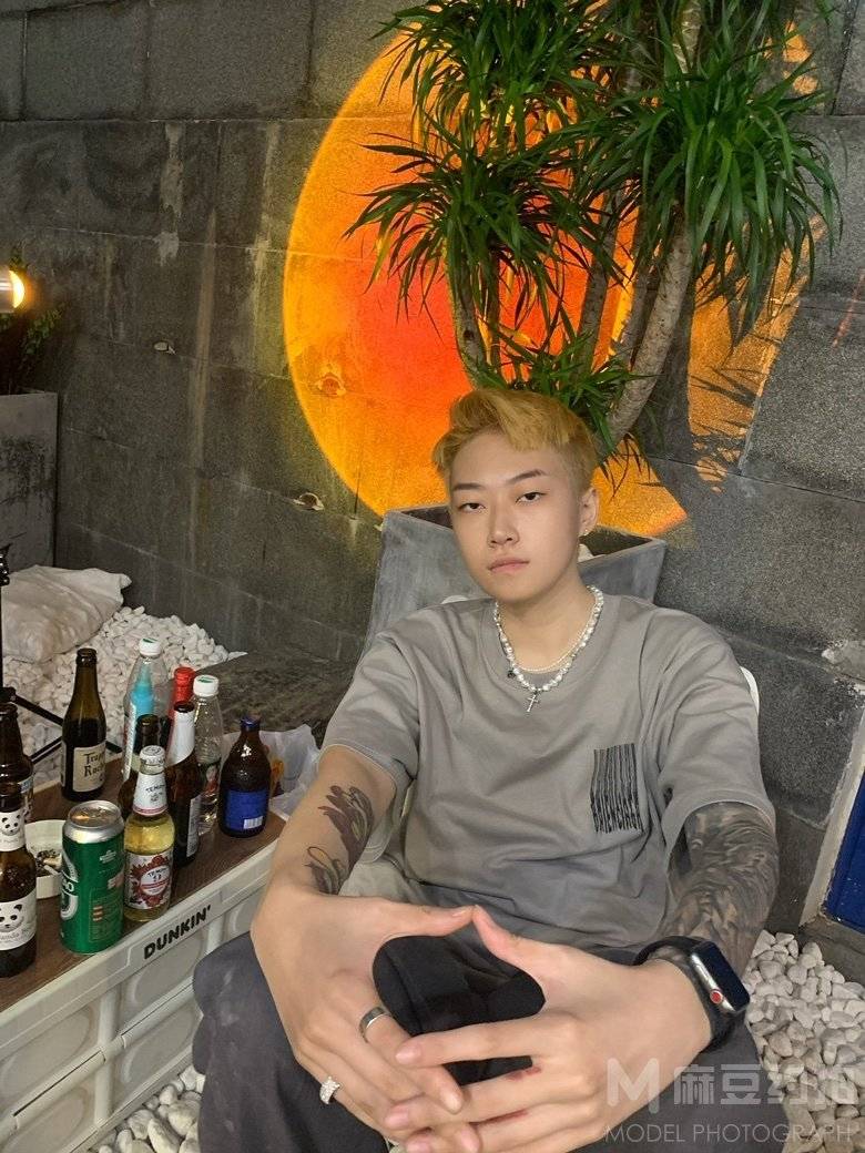暗黑模特