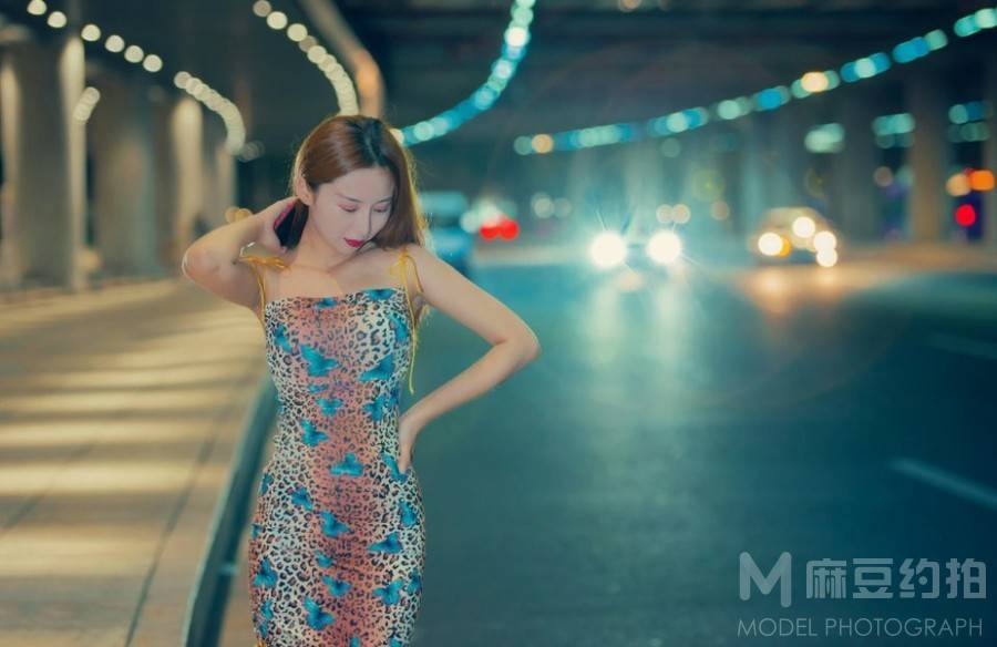 夜景模特