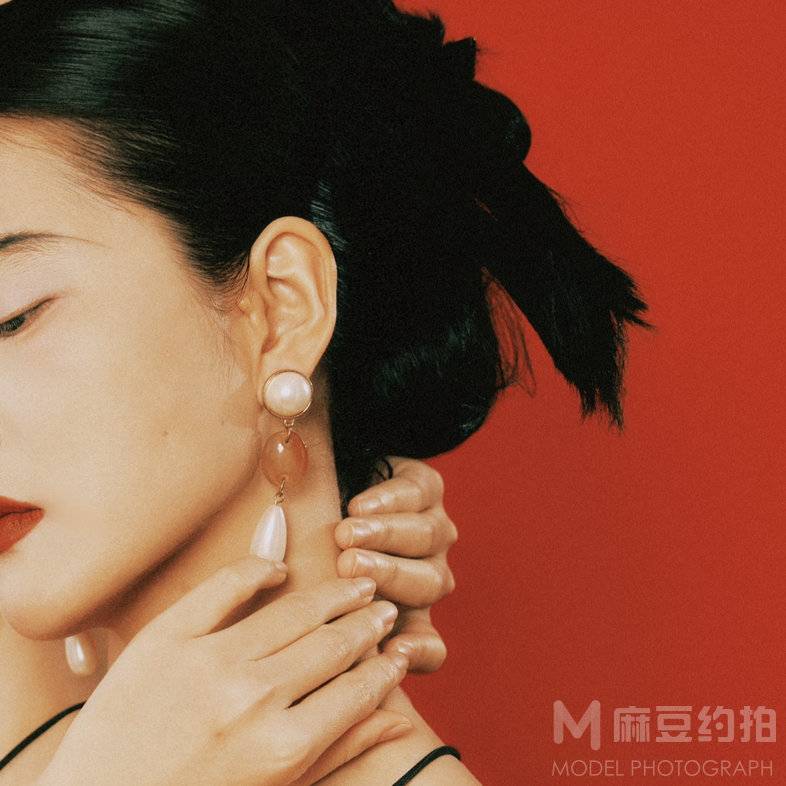 胶片模特