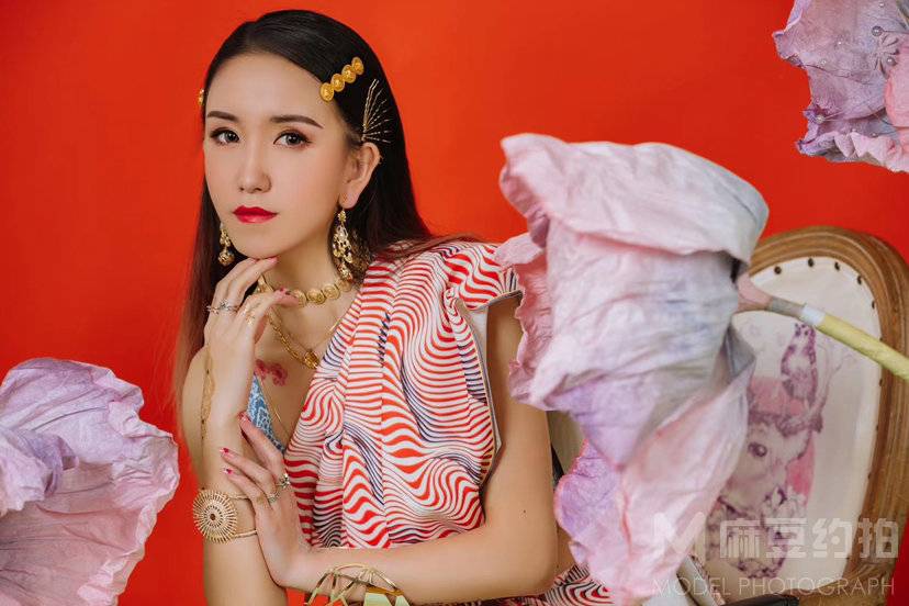 妆容模特