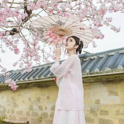 汉服模特