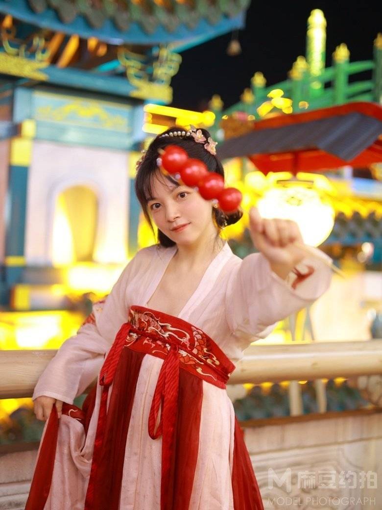 汉服模特