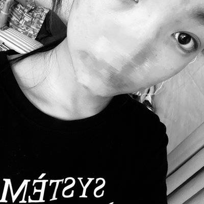 黑白模特
