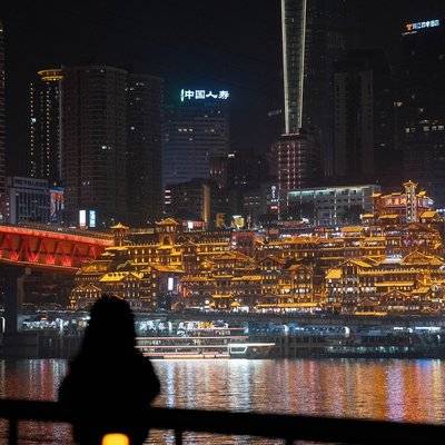 夜景模特