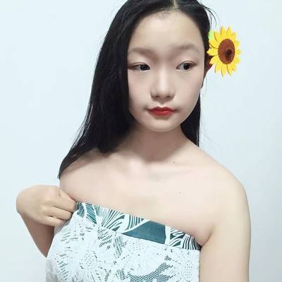 清新模特