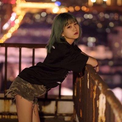 夜景模特