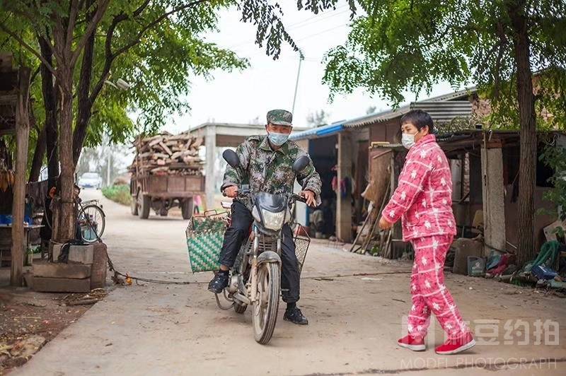 纪实模特