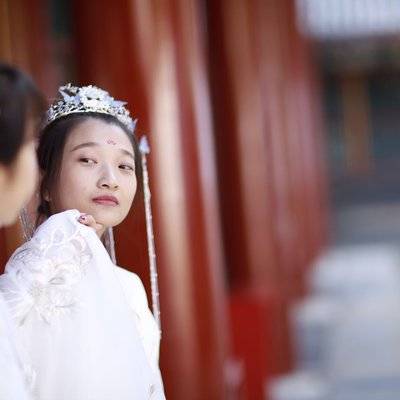 汉服模特