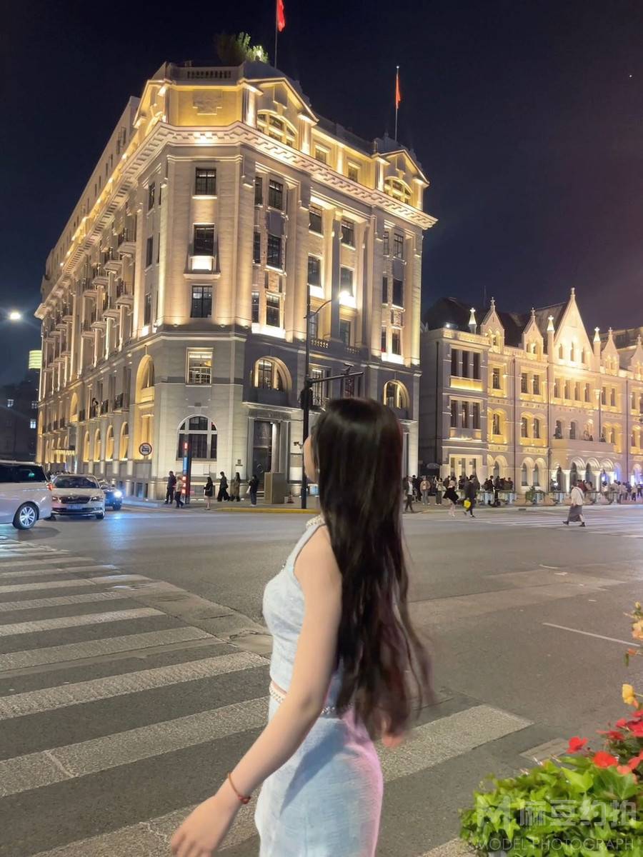 夜景模特