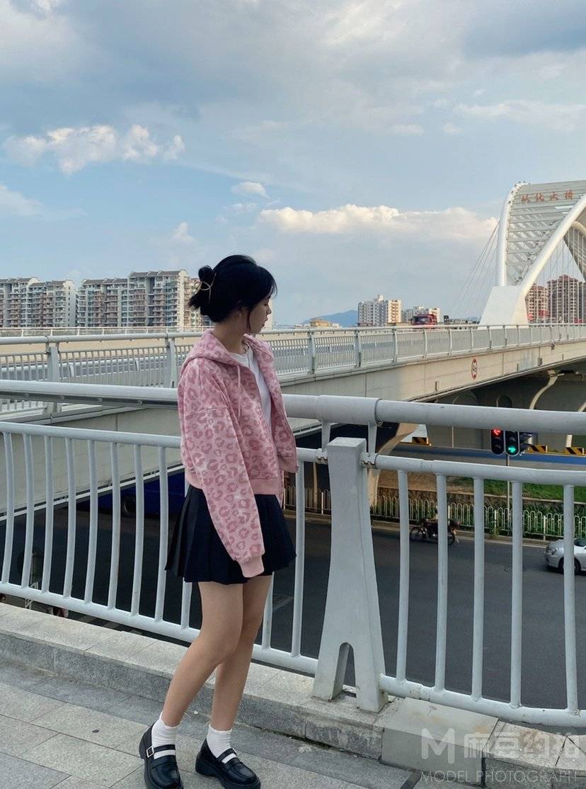 校园模特