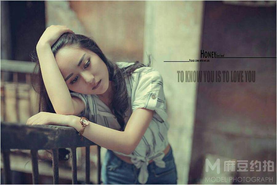情绪模特