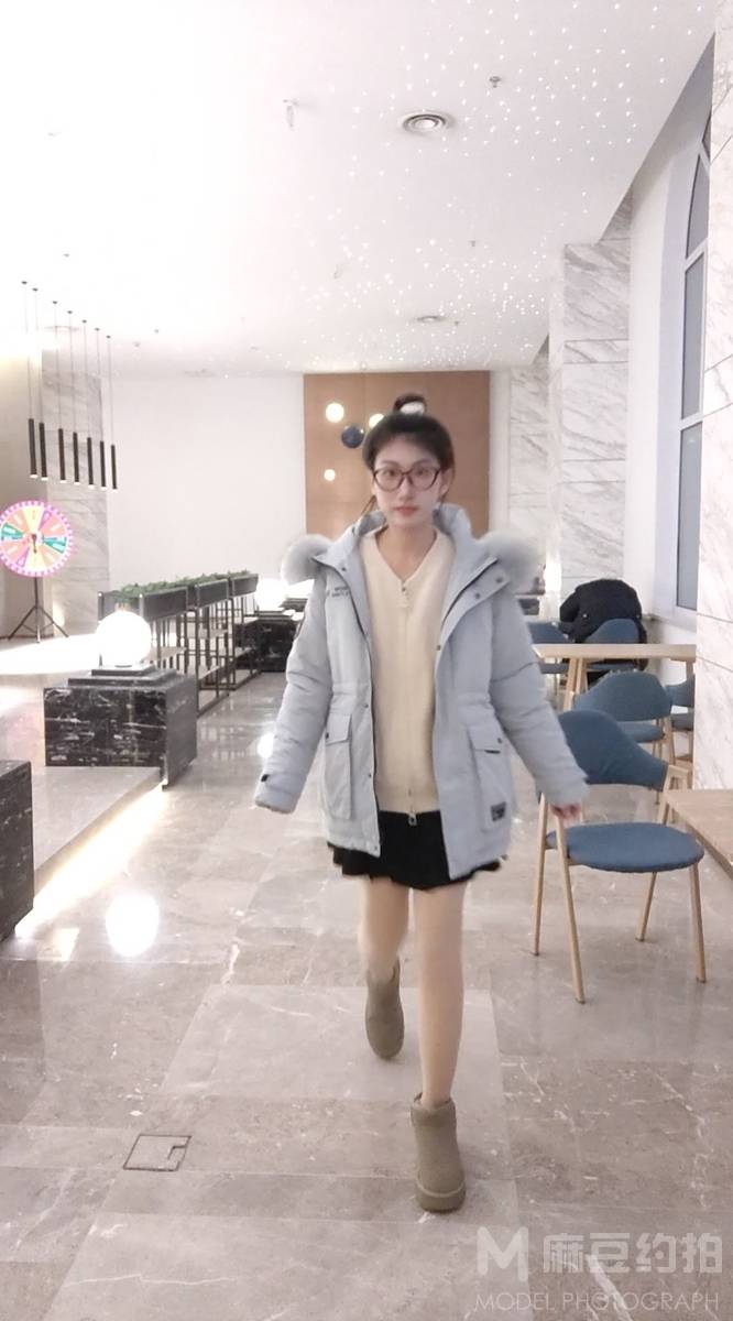 校园模特