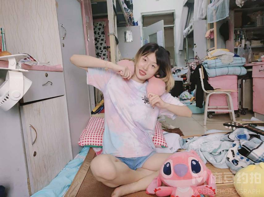 纪实模特