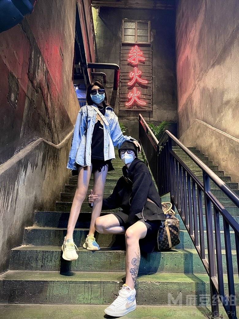 情侣模特