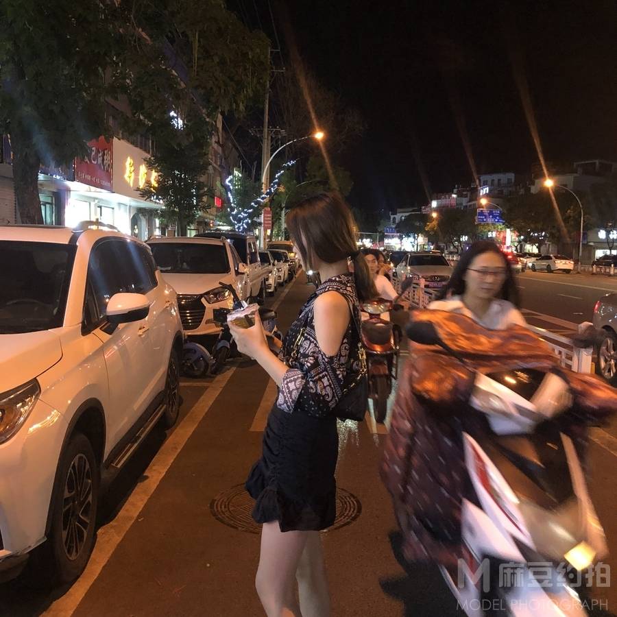 情侣模特