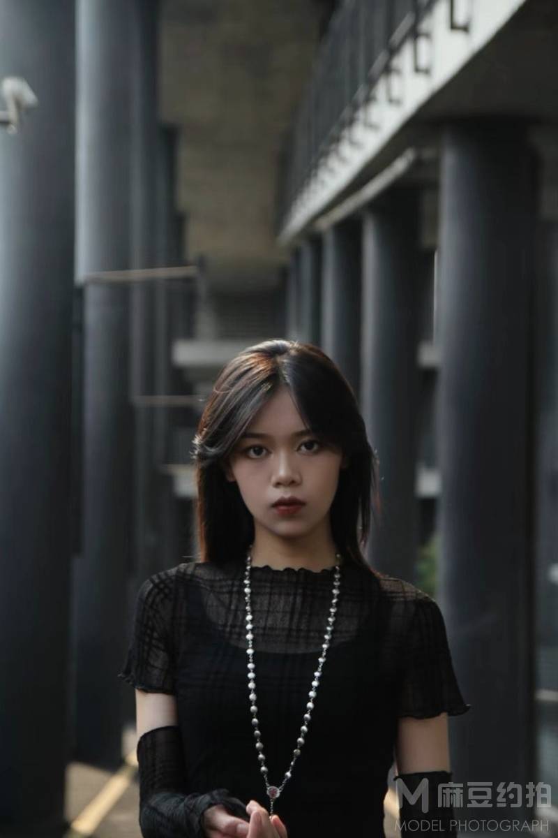暗黑模特