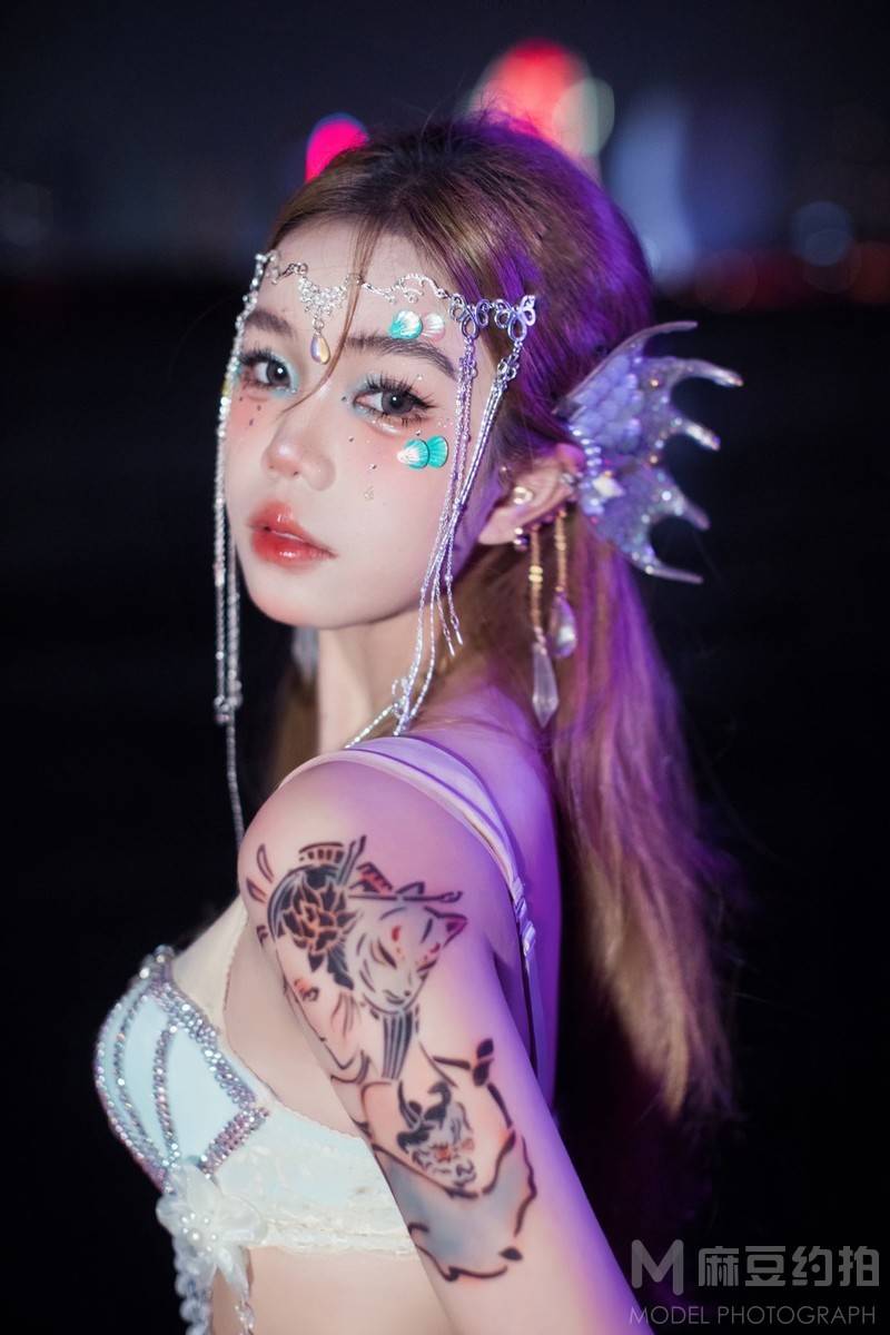 夜景模特
