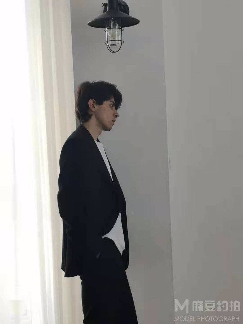 纪实模特