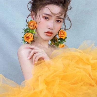 妆容模特