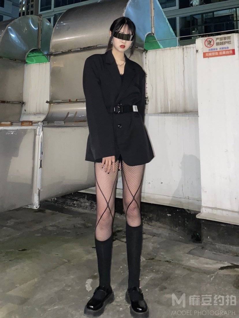 暗黑模特