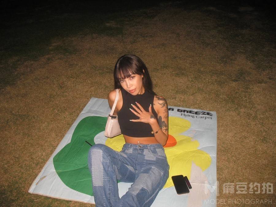 胶片模特