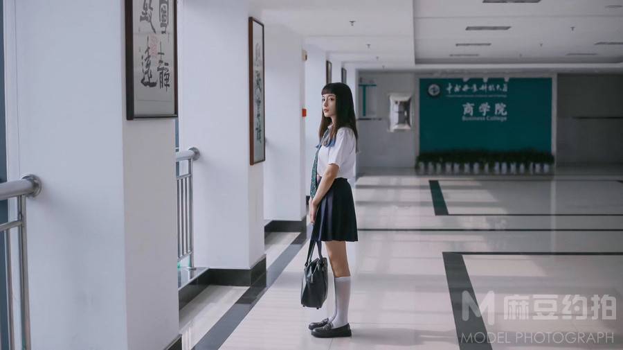 校园模特