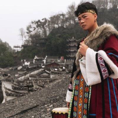 情绪模特