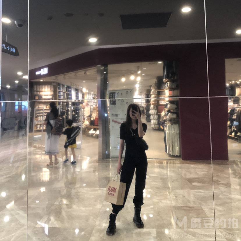 时尚模特