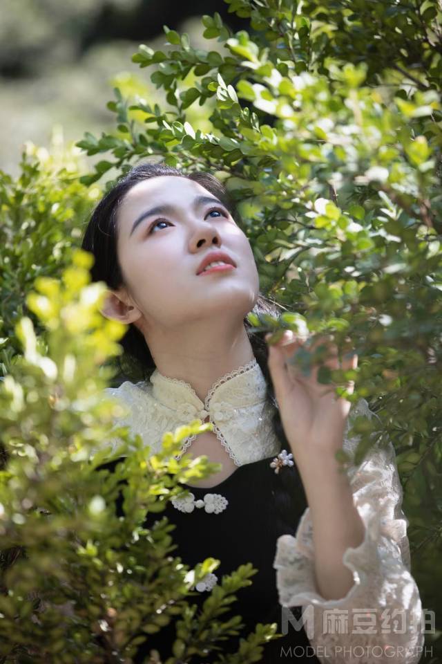 妆容模特
