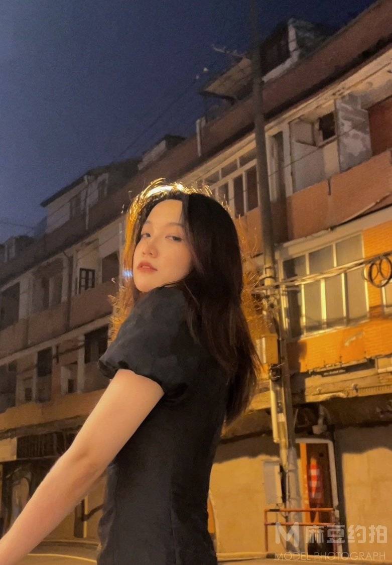 夜景模特