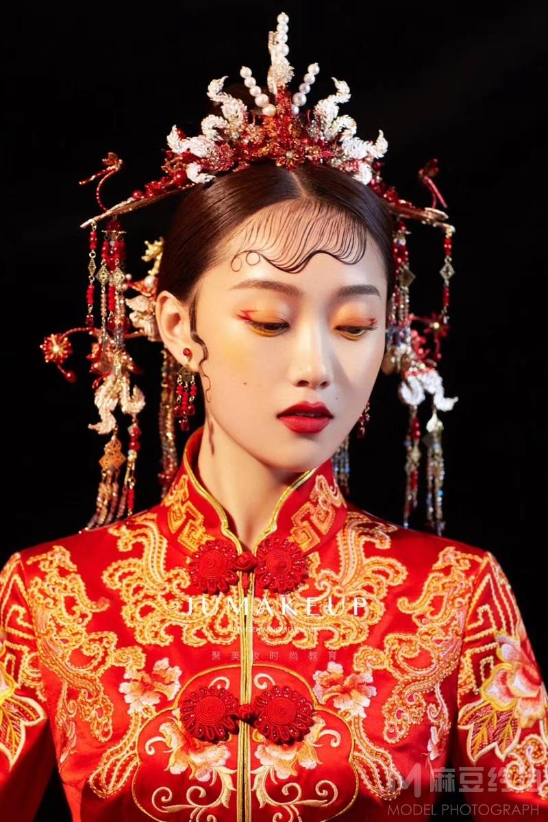 妆容模特