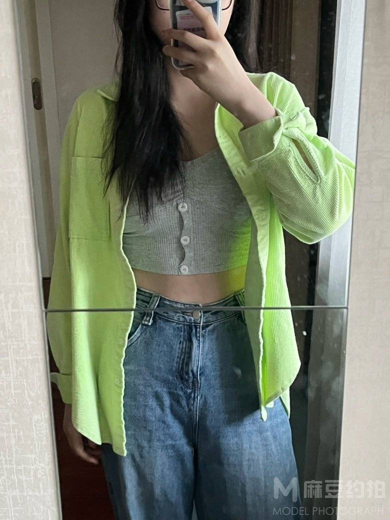 清新模特