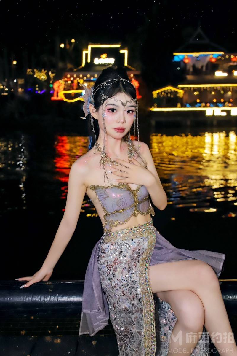 夜景模特