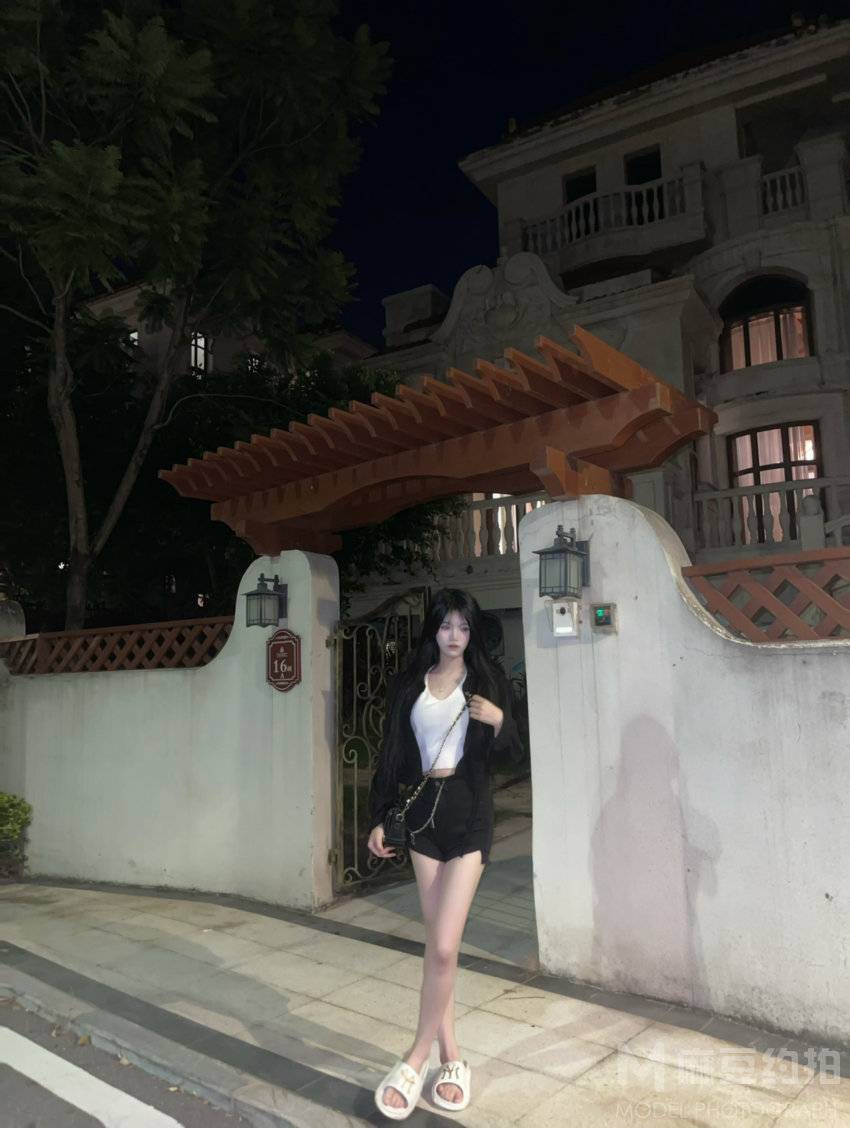 暗黑模特