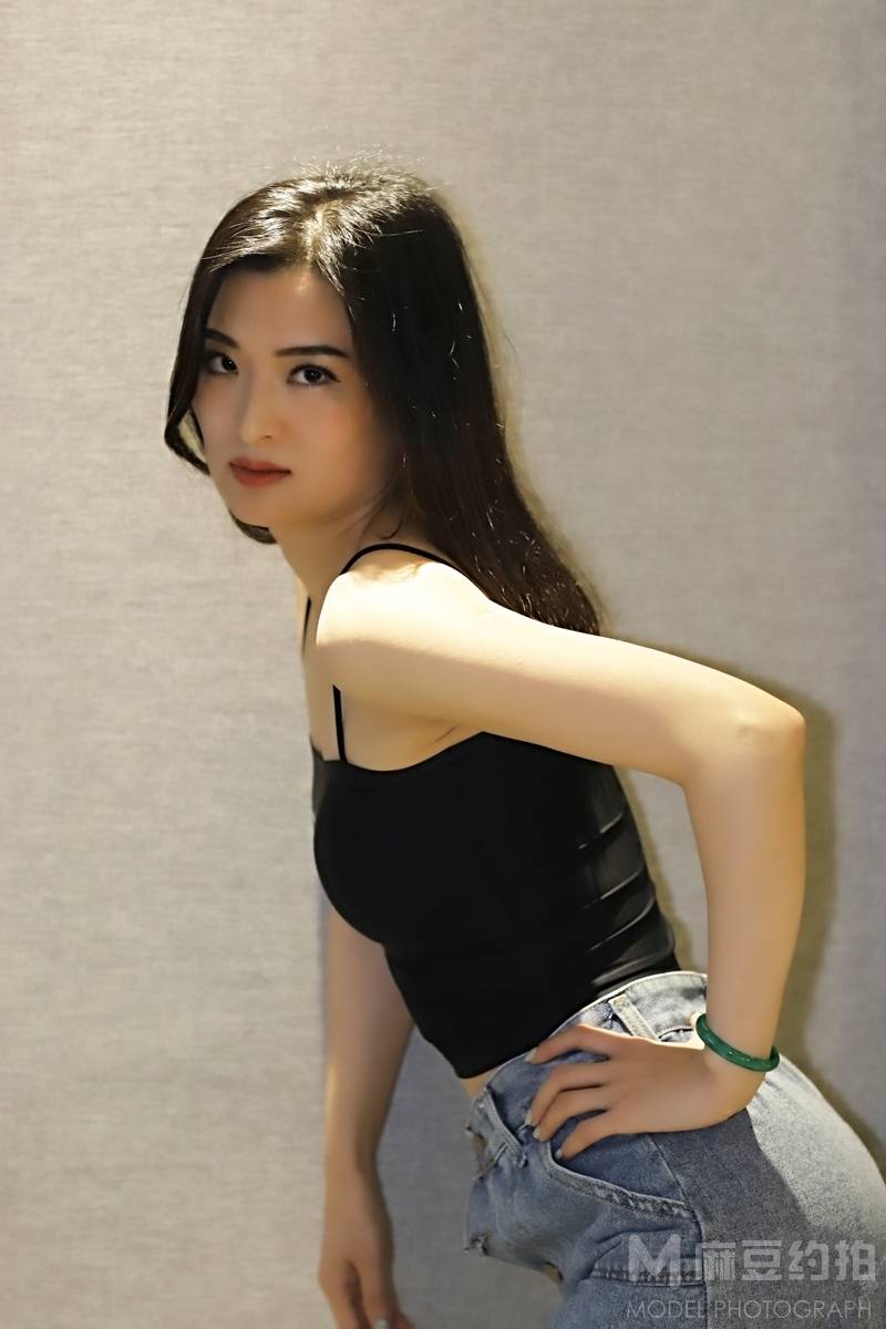 纪实模特