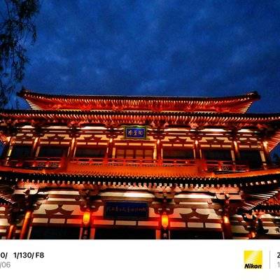 夜景模特