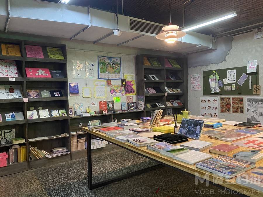 胶片模特