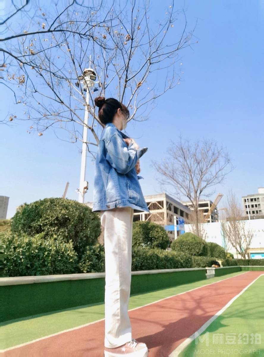 清新模特