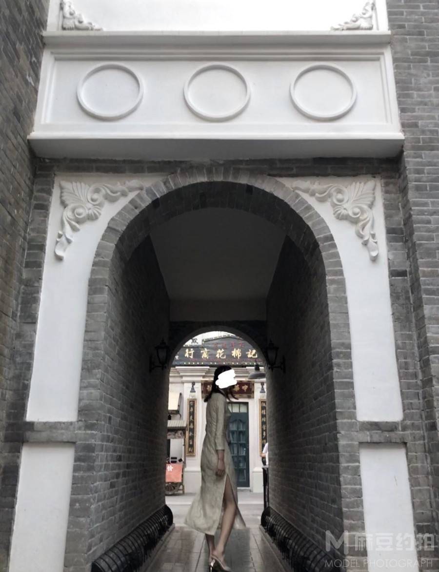 民国模特
