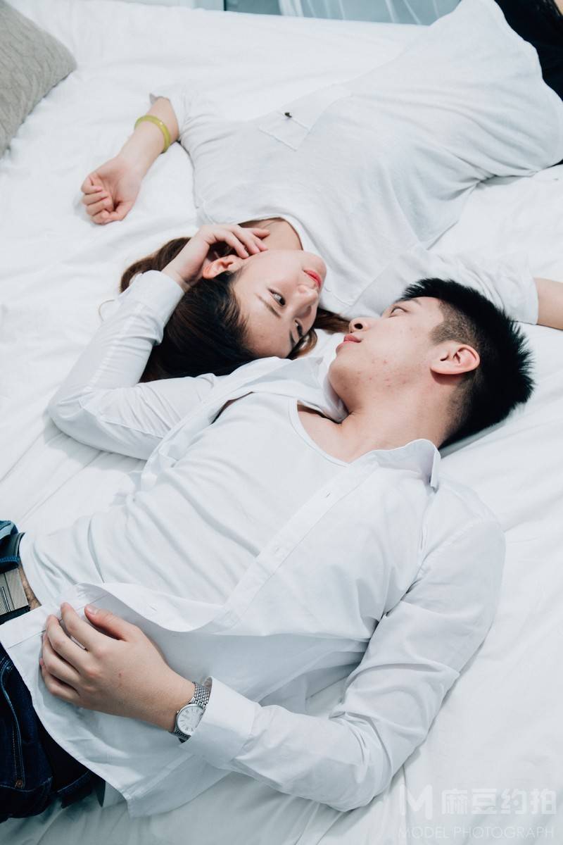 情侣模特