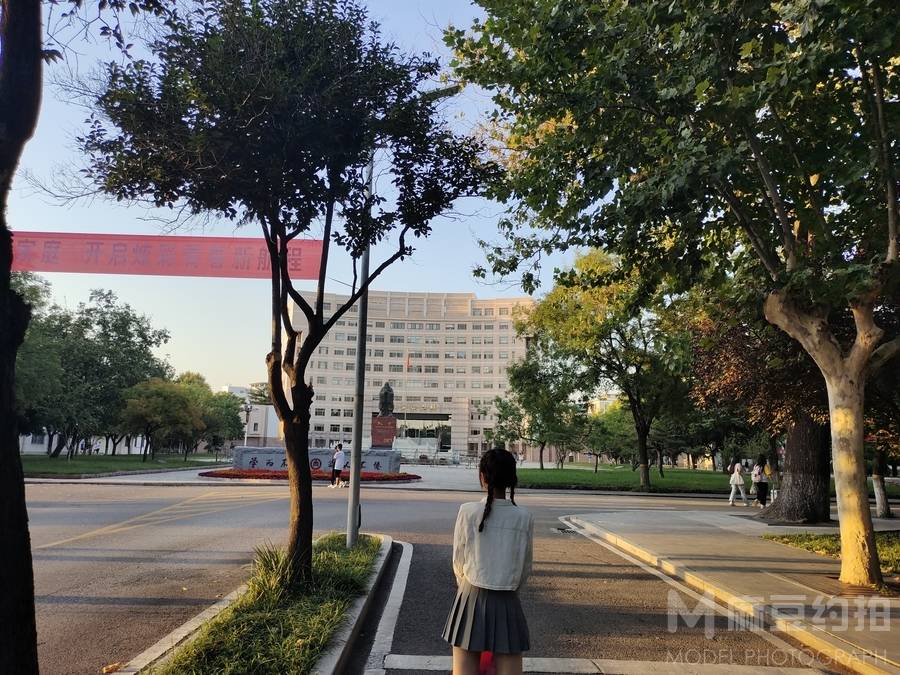 民国模特