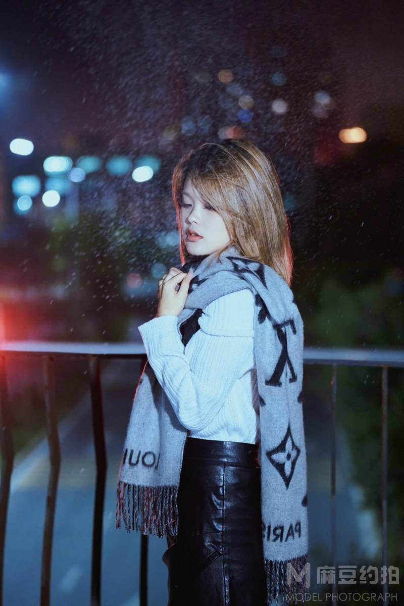 夜景模特