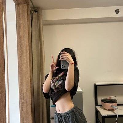 黑白模特