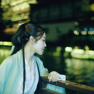 夜景模特