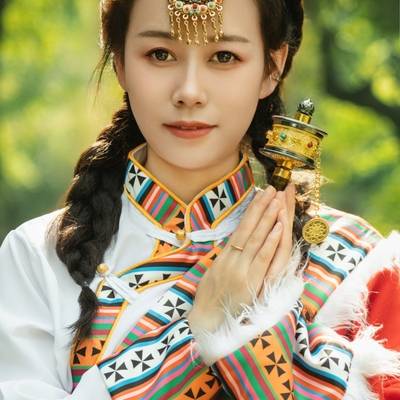 妆容模特